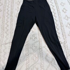 Amazon Black High-Waist Women's Leggings with Side Pocket